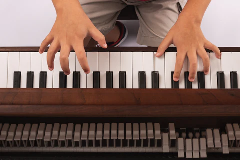 Teclado de 37 teclas do Mini Piano Essenfelder EM70